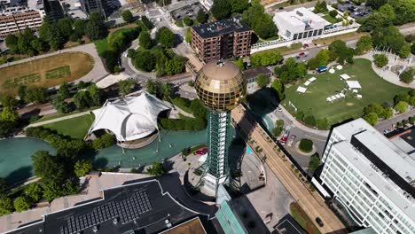 Torre-Sunsphere-En-El-Soleado-Knoxville,-Ee.uu.---ángulo-Alto,-Círculos,-Inclinación,-Vista-Aérea