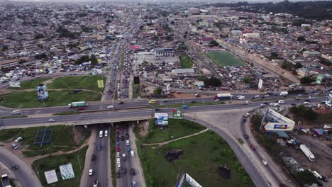 Antenne-Des-Austauschstraßennetzes-Accra-Achimota-Ghana