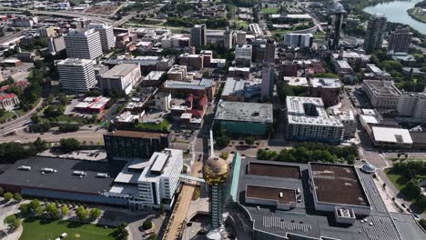 Aerial-view-overlooking-downtown-Knoxville,-in-sunny-Tennessee,-USA---circling,-drone-shot