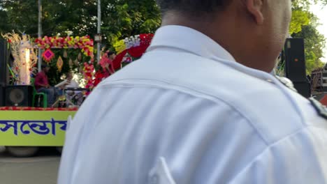 Video-of-the-people-in-the-floats-singing-Bengali-folk-in-the-Red-Road-immersion-rally-on-the-day-of-Bijaya-Dashami