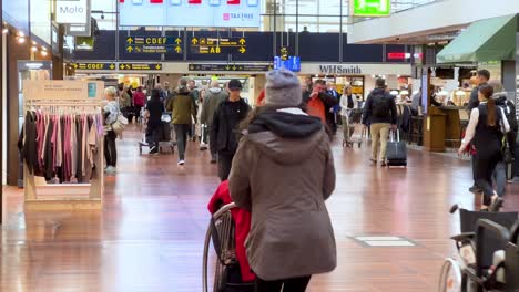 Copenhagen-Keastrup-Airport-is-the-most-important-airport-in-Denmark,-near-Copenhagen-and-Malmo