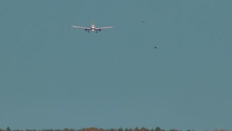 Los-Aviones-Despegan-Del-Aeropuerto