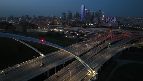 Antena-Nocturna-En-Dallas-Texas