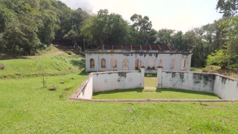 Angra-dos-Reis,-Rio-de-Janeiro,-Brazil---October-17,-2022-Forte-do-Leme,-military-construction-dating-from-1911