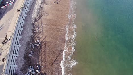 Beach-shot-of-Stonehaven-in-Scotland,-UK.-08.10.22