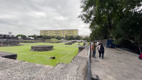 Foto-De-Las-Pirámides-Aztecas-De-Tlatelolco-En-La-Ciudad-De-México