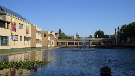 Reflection-on-the-pond-of-Museon,-The-Hague-municipality-museum