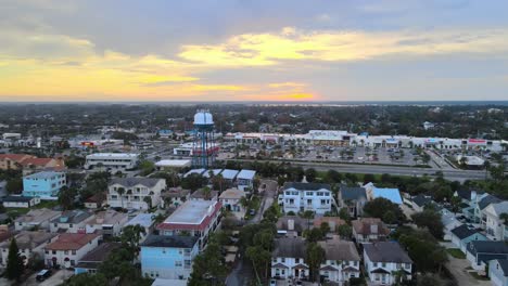 Jacksonville-Beach-Fl-Bei-Sonnenuntergang,-Der-In-Richtung-A1a-Fliegt