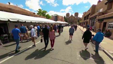 Walking-the-streets-of-downtown-Santa-Fe-during-city-fair