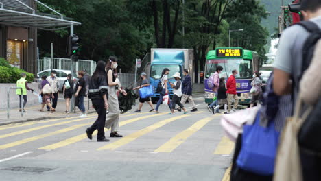 Peoples-crossing-Zebra-cross