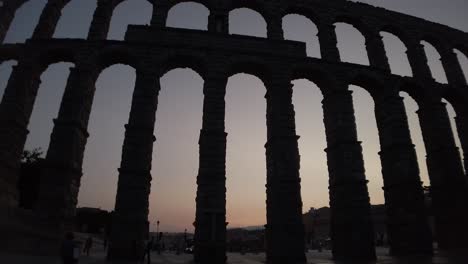 Aquädukt-Von-Segovia-Bei-Sonnenuntergang-In-Spanien