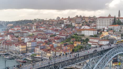 Zeitraffer-Porto-Portugal-Panorama-Stadtansicht-Mit-Berühmter-Brücke-Ponte-Luis-I