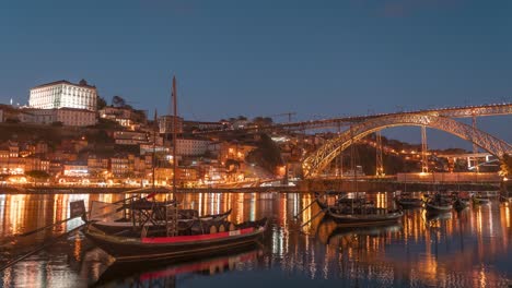 Time-lapse-night-porto-portugal-douro-river