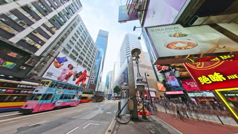 Timelapse-De-Movimiento-De-La-Estación-De-Monitoreo-De-La-Calidad-Del-Aire-En-Causeway-Bay,-Hong-Kong