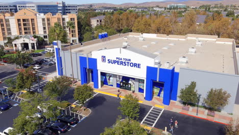 Captura-Aérea-Nueva-Pga-Superstore-Store,-Dublín,-California