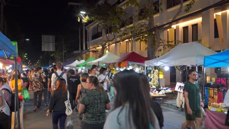 Locked-off-view-at-Night-Market-in-Thailand-with-many-people