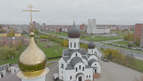 Pokrov-Nikolskaya-orthodox-church-in-Klaipeda,-Lithuania