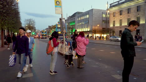 Dublin-Bus-Hat-Seit-Dem-Ende-Der-Pandemie-Probleme,-Freie-Fahrerstellen-Zu-Besetzen-Und-Die-Fahrpläne-Am-Laufen-Zu-Halten