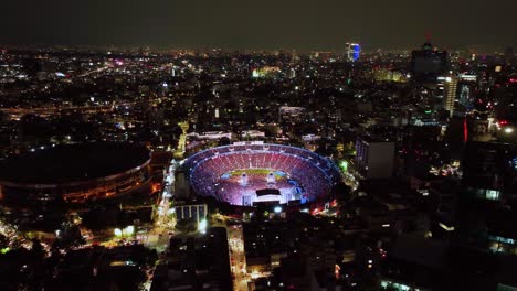 Evento-Musical-En-El-Recinto-Deportivo-De-La-Ciudad,-Noche-En-La-Ciudad-De-México---Vista-Aérea