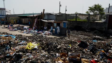 Driving-on-streets-of-Site-Soley-slum-district