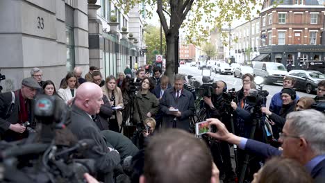 24-November-2022---Press-And-Camera-Crews-Filming-RMT-General-Secretary-Mick-Lynch-Outside-Department-For-Transport-After-Strike-Talks