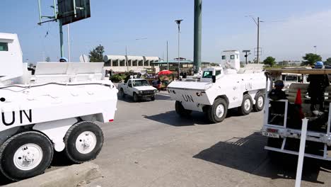 UN-ARMORED-VEHICLES-PATROLLING-HAITI