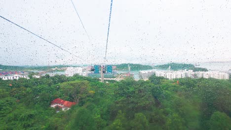 Vista-Desde-La-Ventana-Del-Teleférico-De-La-Isla-Sentosa-En-Singapur