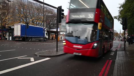 Driving-to-Marble-Arch,-London,-United-Kingdom