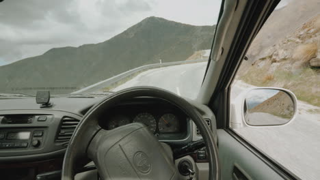 Fahrt-Auf-Der-Bergstraße-Von-Queenstown-Zu-Den-Bemerkenswerten-Stätten-In-Neuseeland