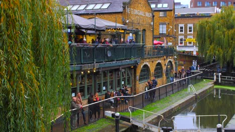 Leute-Auf-Dem-Camden-Lock-Market-Und-Dem-T