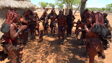 Tribu-Nómada-Himba-De-Namibia