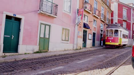 Traditional-Lisbon-trolley-car-at-the-Lisbon-streets