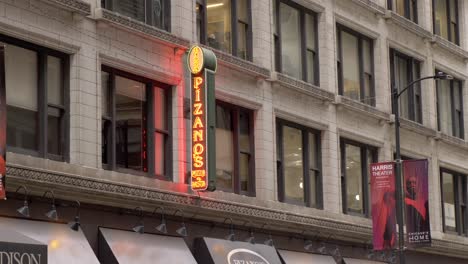 Pizanos-Pizza-and-Pasta-Chicago-Illinois-Neon-Sign-Exterior-Day