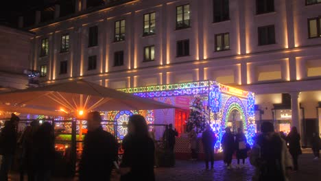 View-of-Covent-Garden-Piazza-on-a-rainy-night