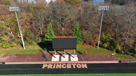 Campo-Sherrerd-En-La-Universidad-De-Princeton