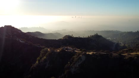 El-Horizonte-De-Los-ángeles-Sobre-La-Mañana-Brumosa-En-California