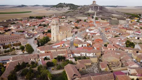 Kirche-San-Martín,-Ort-Mota-Del-Marqués,-In-Der-Provinz-Valladolid,-Autonome-Gemeinschaft-Castilla-Y-León,-Spanien