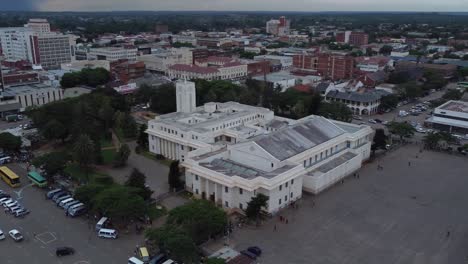 Drove-video-of-City-Hall-in-Bulawayo,-Zimbabwe