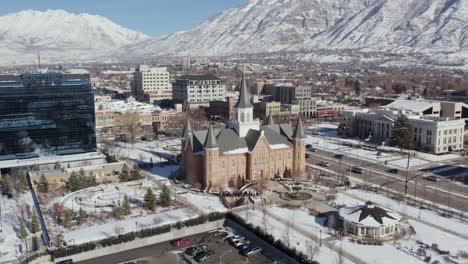 Luftrückzugsenthüllung-Des-Lds-Mormonischen-Provo-Stadtzentrumstempels-Im-Winter