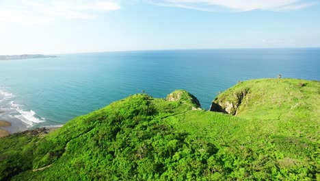 Espectacular-Vista-Aérea-Con-Drone-De-La-Hermosa-Playa-De-Villa-Rica,-Veracruz,-México