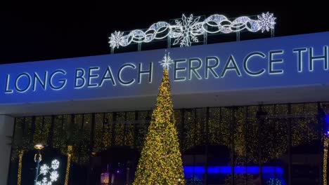 Teatro-En-La-Terraza-Del-Centro-De-Long-Beach