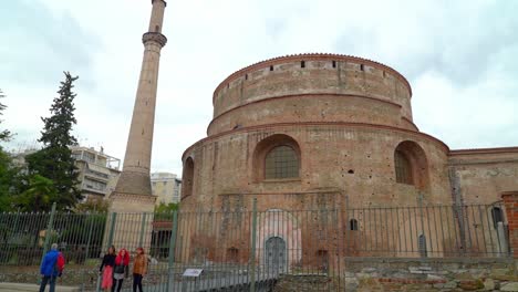 La-Rotonda-De-Galerio-En-Tesalónica-En-Su-Diseño-Original,-La-Cúpula-De-La-Rotonda-Tenía-Un-óculo,-Al-Igual-Que-El-Panteón-En-Roma