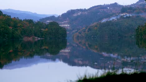 Peneda-Gerês-National-Park-lakeside-view-with-reflection