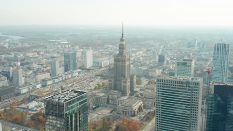 Aerial-Fly-to-Palace-of-Culture-and-Science,-Warsaw-Poland