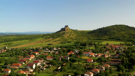 Wide-drone-footage-of-the-Boldogkō-Castle-in-Hungary