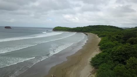 Drohnen-Luftvideo-Am-Strand-Von-Nicaragua,-San-Juan-Del-Sur,-Palm,-Managua,-Rivas,-Radfahrer-Am-Strand,-Matagalpa,-Mittelamerika,-Tourismus,-Amerika,-Nicaragua