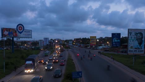 Timelapse-De-Día-A-Noche-De-Tráfico-Accra-Ghana