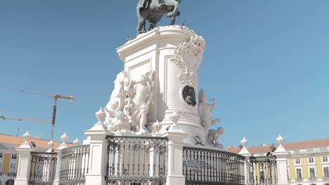 Equestrian-Statue-of-King-Joseph-I