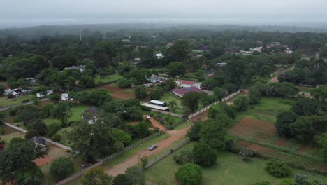 Video-De-Drones-Del-Suburbio-De-Matsheumhlophe-En-Bulawayo,-Zimbabue