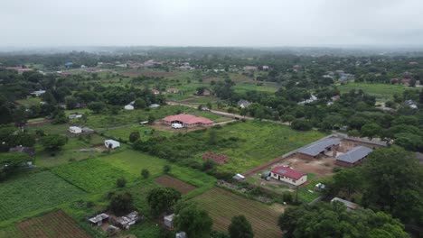 Video-De-Drones-Del-Suburbio-De-Matsheumhlophe-En-Bulawayo,-Zimbabue